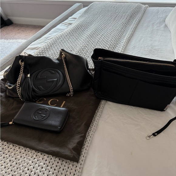 Authentic Gucci Shoulder Soho Bag & Wallet - Picture 11 of 13